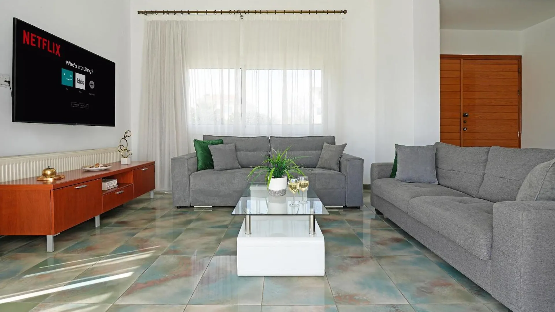 Vila Nissi Diamond Mansion Ayia Napa Kypr
